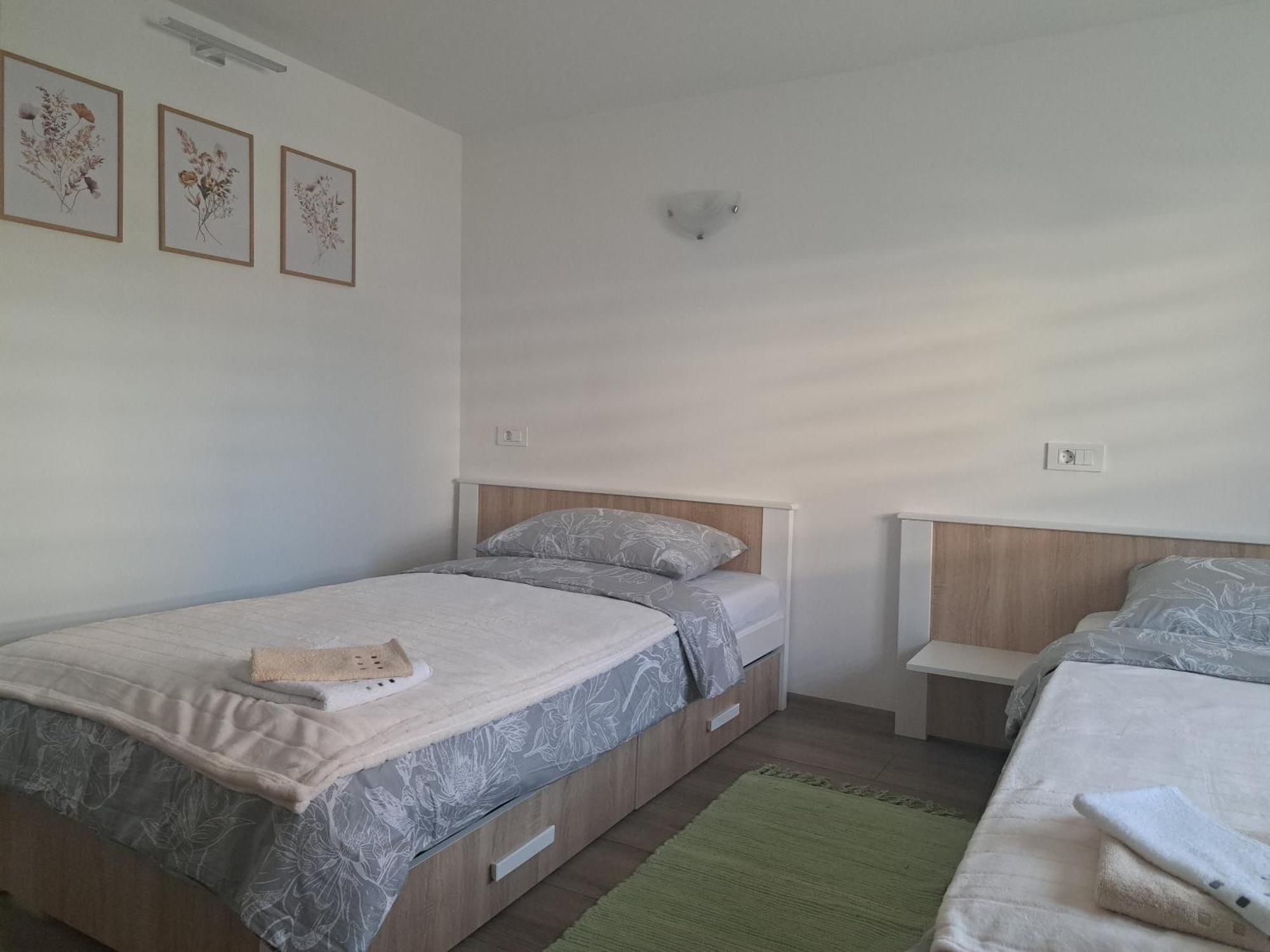 Apartman Luma Gospić Екстериор снимка