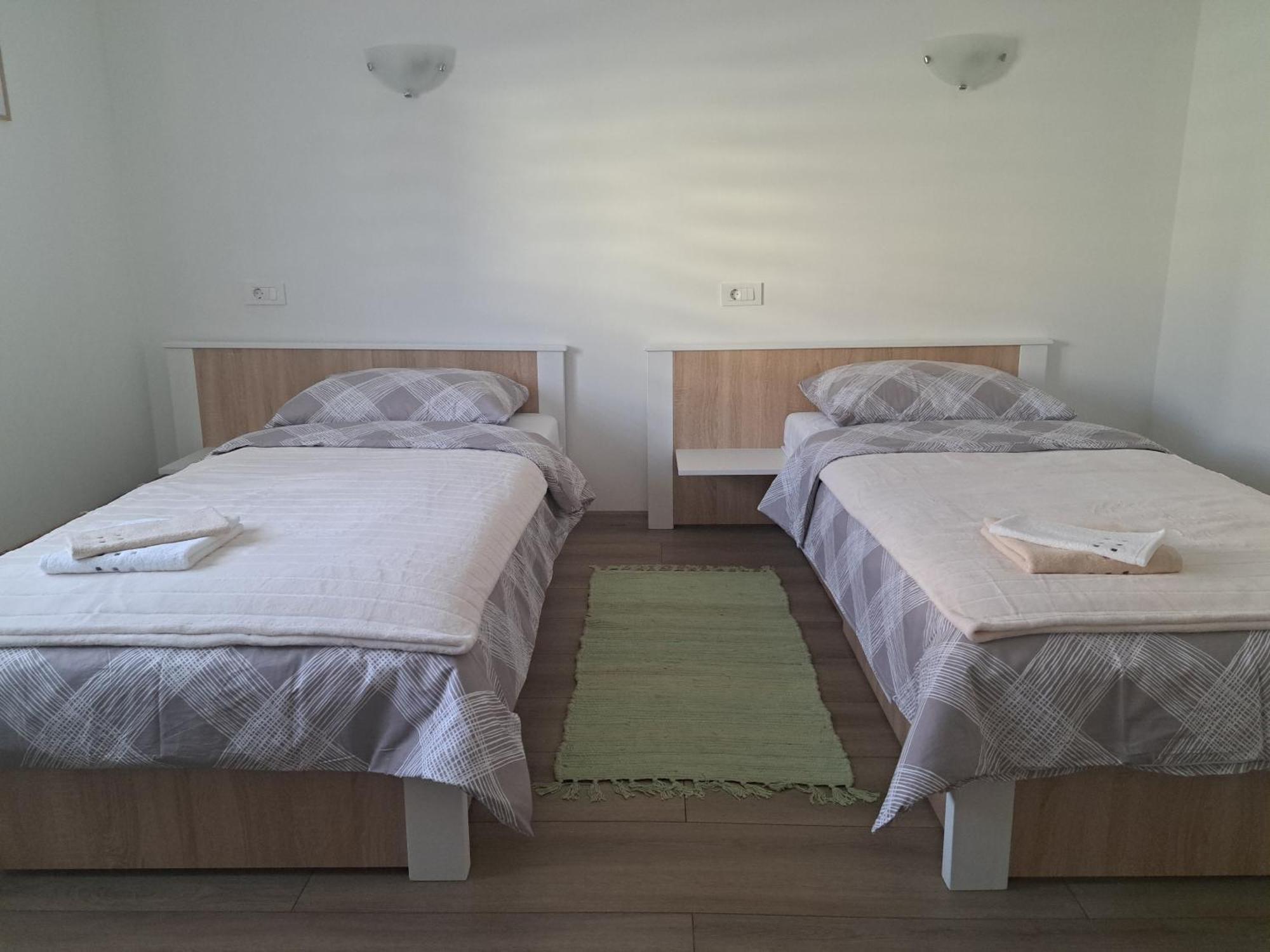 Apartman Luma Gospić Екстериор снимка